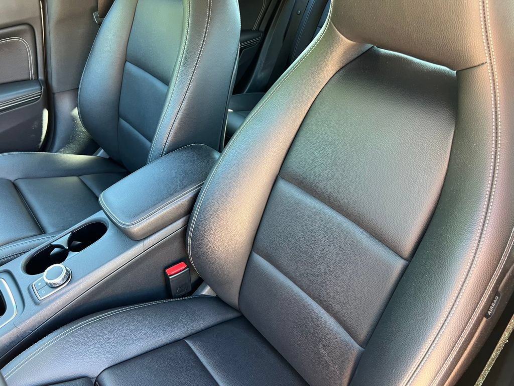 Used 2018 Mercedes-Benz CLA 250 4MATIC image 14