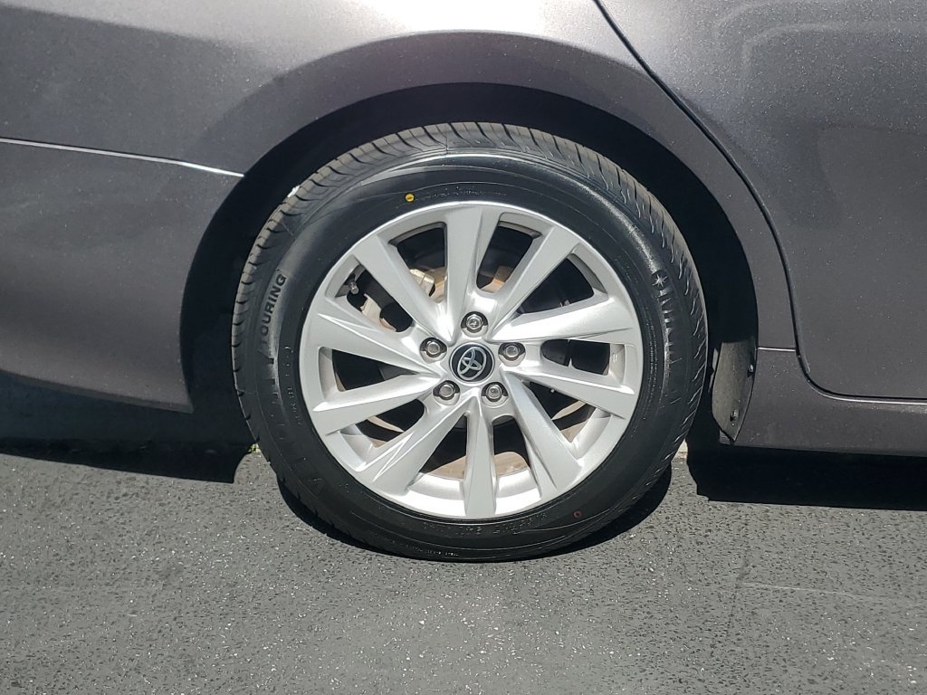 Used 2023 Toyota Camry LE FWD image 7