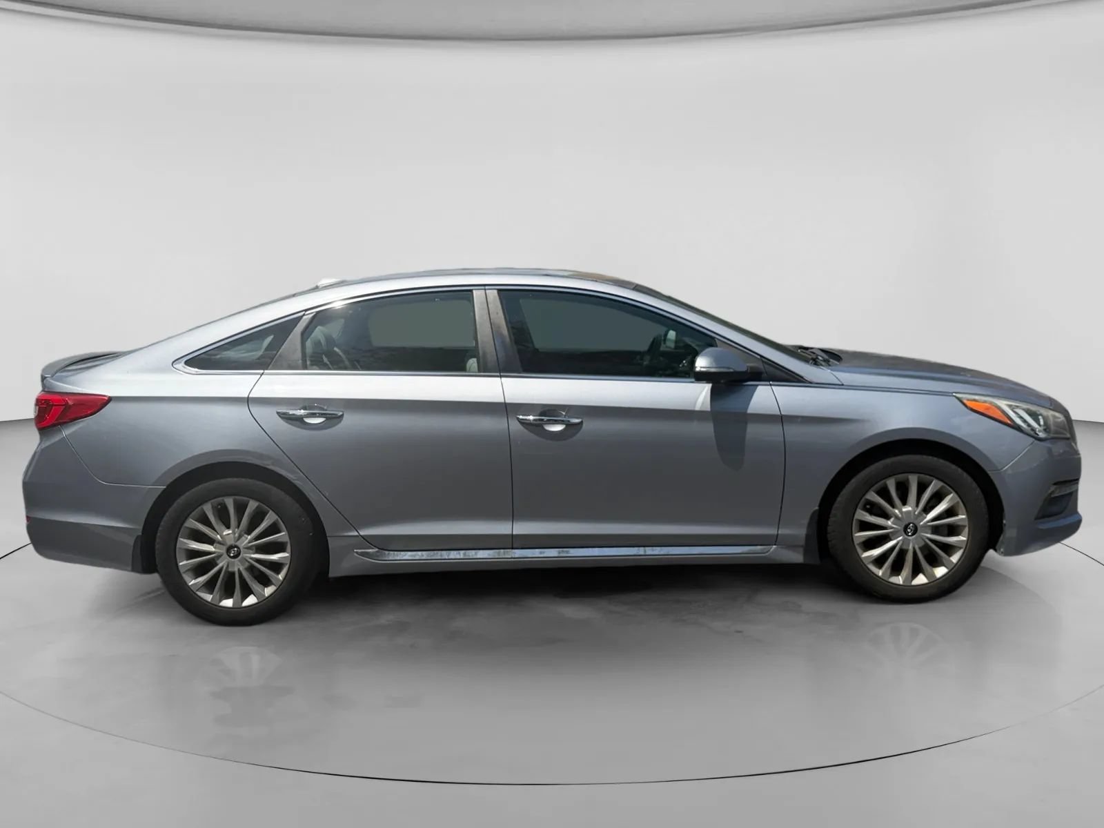 Used 2015 Hyundai Sonata Limited FWD image 6