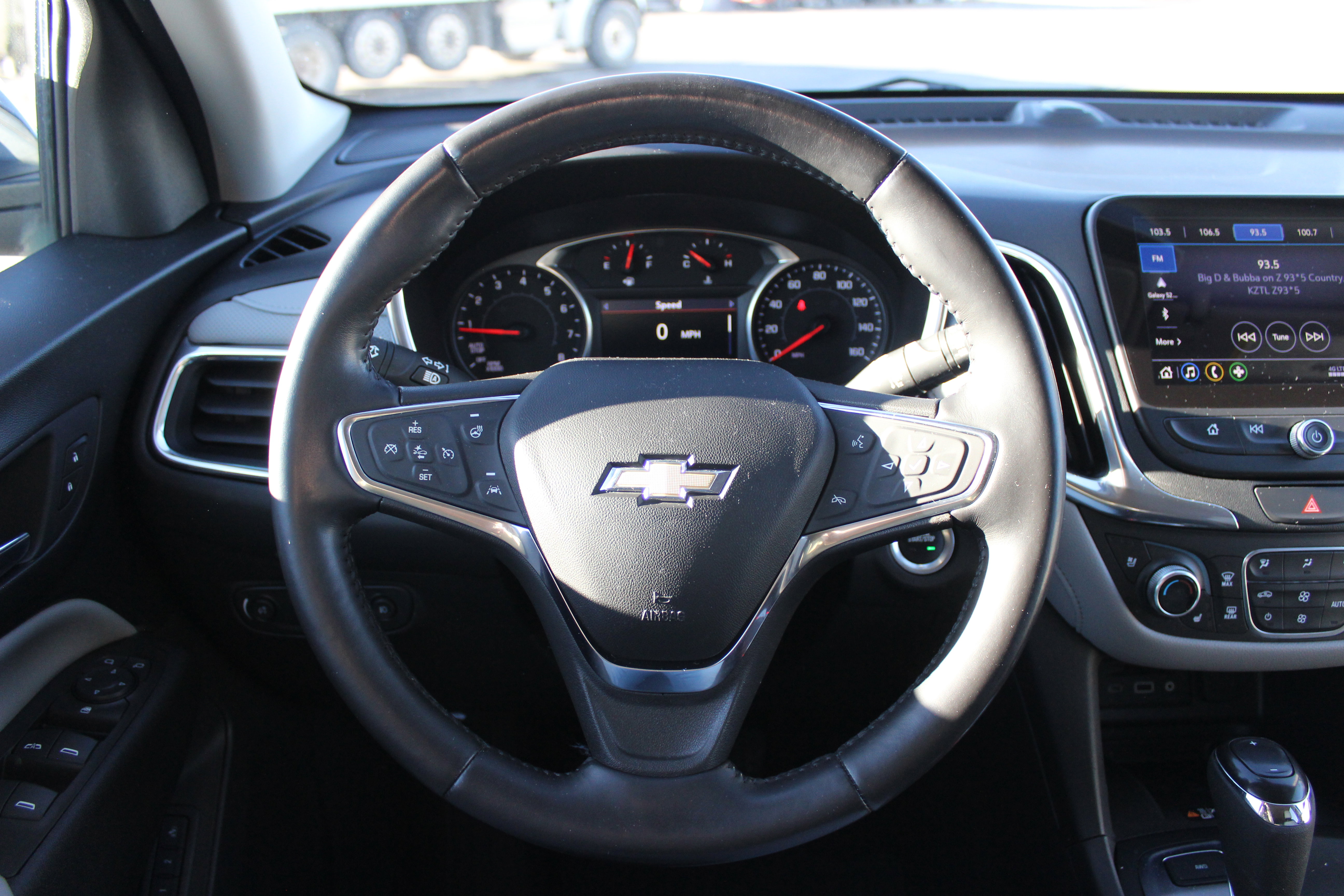 Used 2020 Chevrolet Equinox Premier image 21