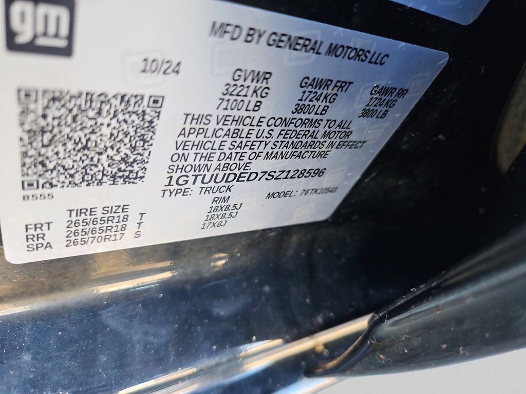 Certified 2025 GMC Sierra 1500 SLT AWD/4WD image 14