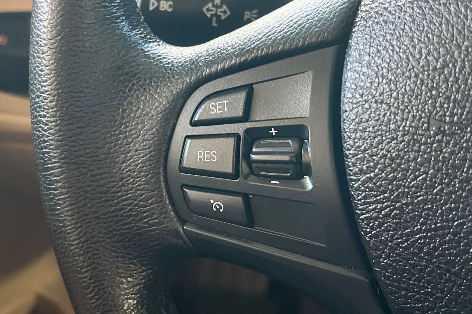 Used 2013 BMW 328i Sedan RWD image 30