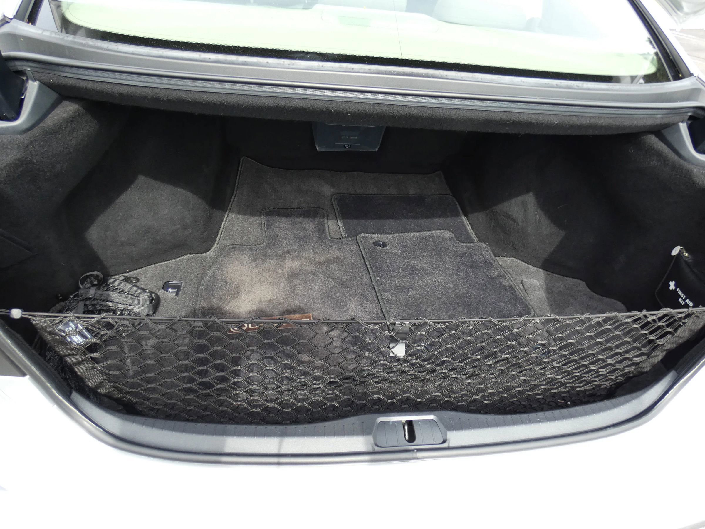 Used 2016 Lexus LS 460 w/ Comfort Package image 93