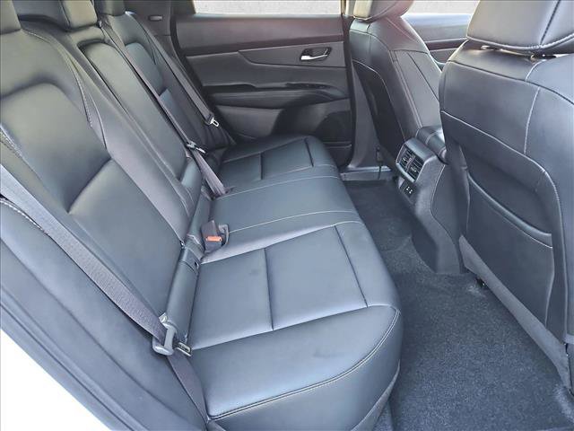Used 2025 Nissan Murano SV AWD/4WD image 19