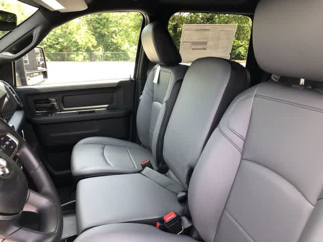 New 2026 RAM 3500 Tradesman AWD/4WD image 25