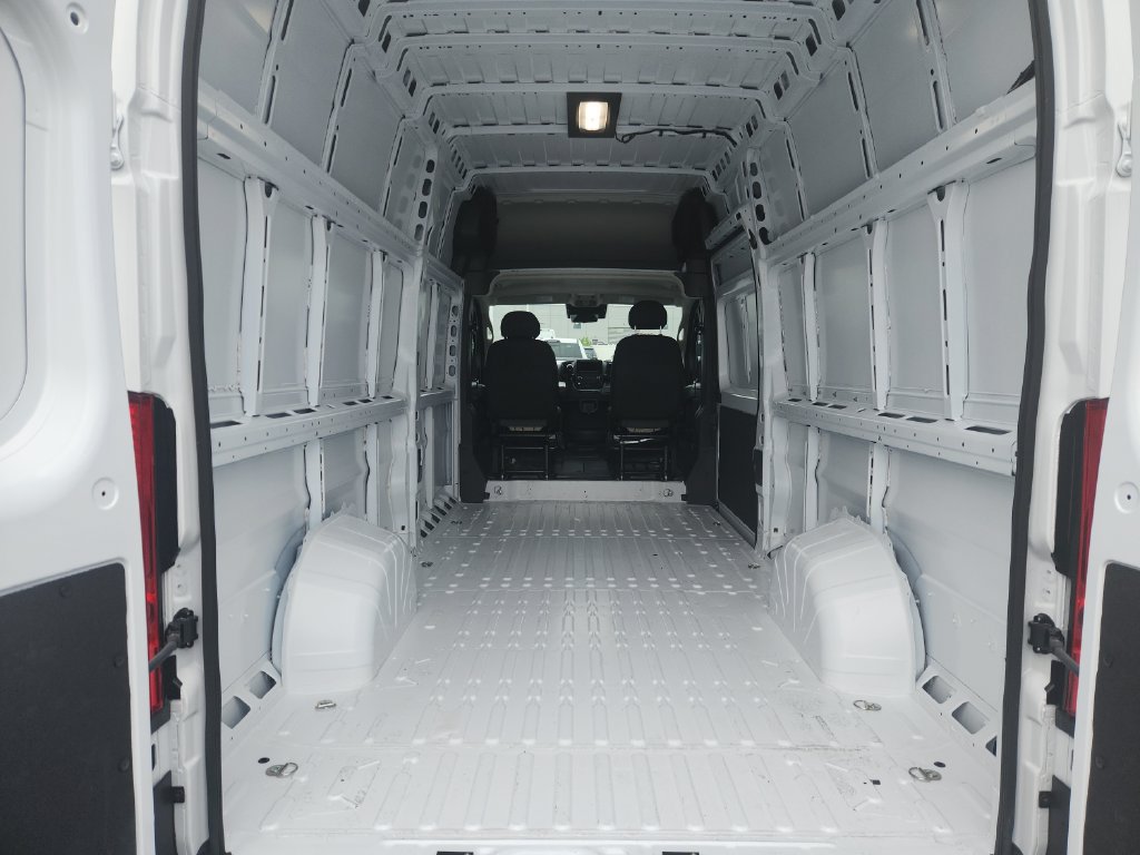 New 2026 RAM ProMaster 3500 w/ Safety Group FWD image 21