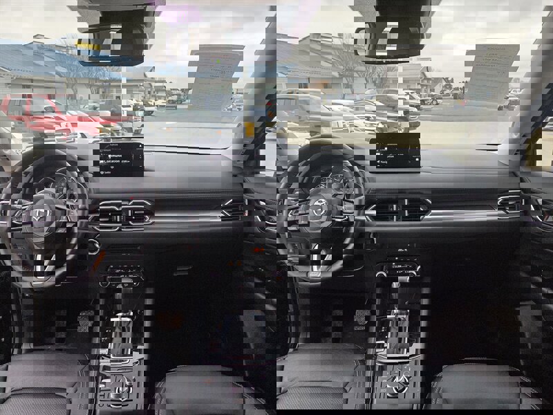 Used 2025 MAZDA CX-5 AWD 2.5 S w/ Preferred Package image 12