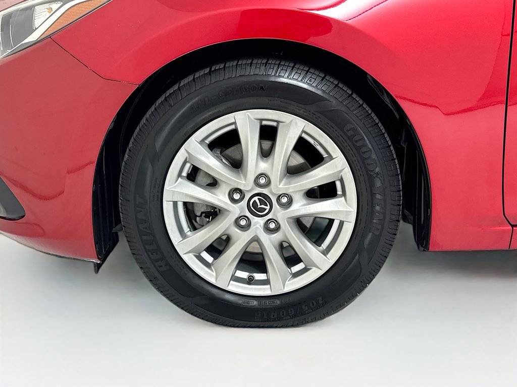 Used 2016 MAZDA MAZDA3 i Touring w/ Popular Equipment Package FWD image 26