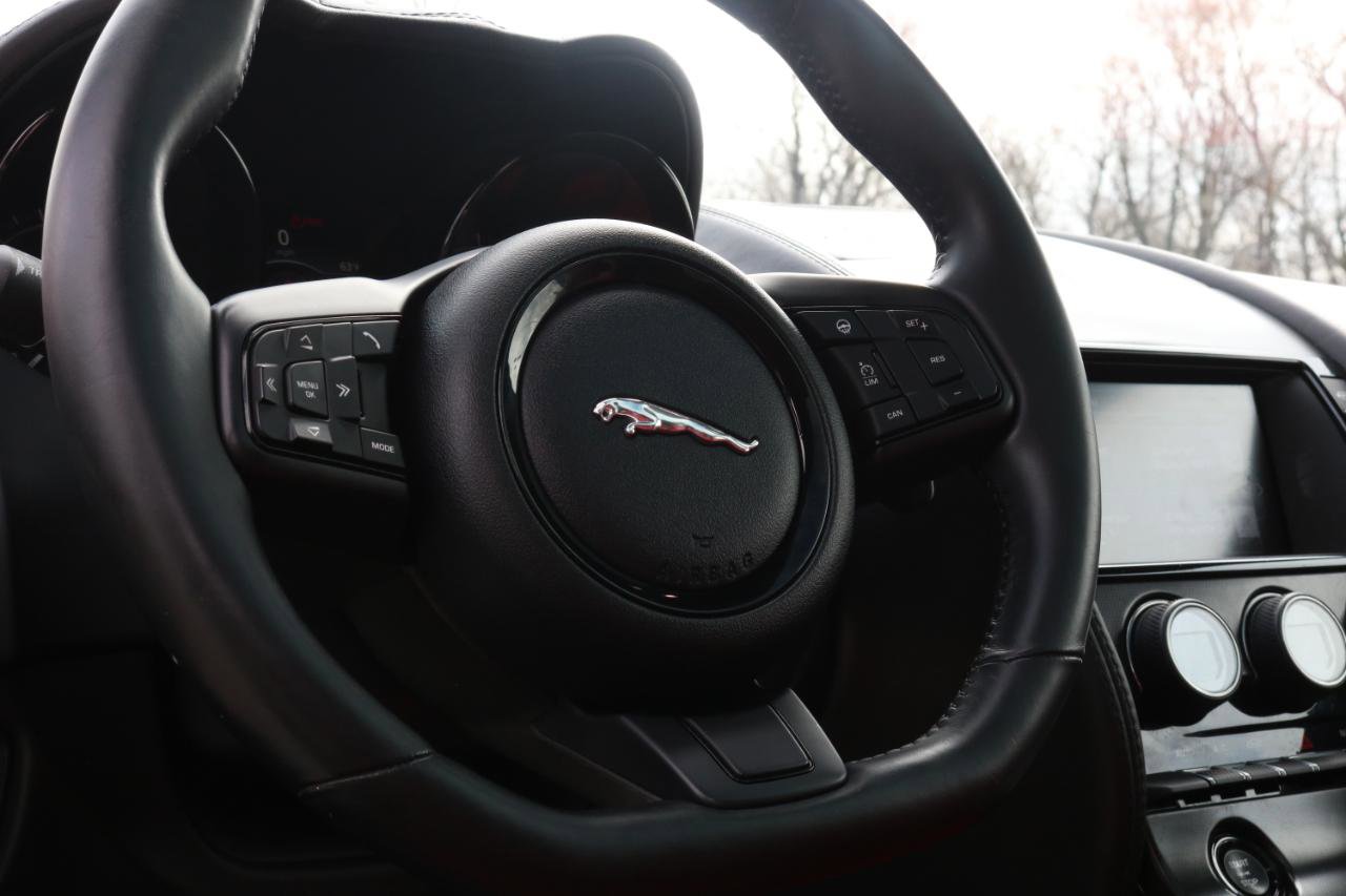Used 2016 Jaguar F-TYPE S image 33
