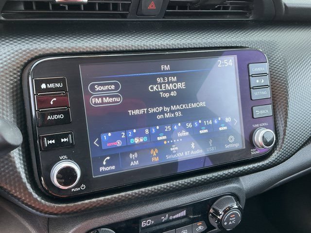 Used 2022 Nissan Kicks SV w/ Interior Electronics Package FWD image 24