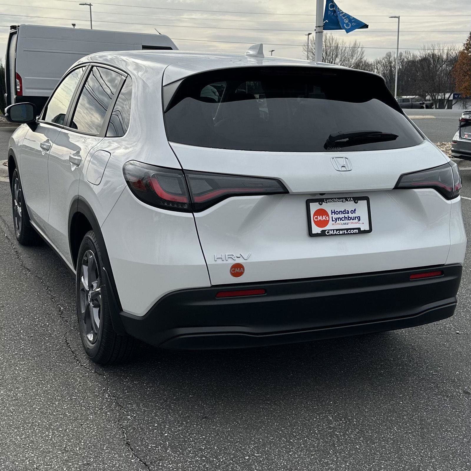 New 2026 Honda HR-V LX image 3