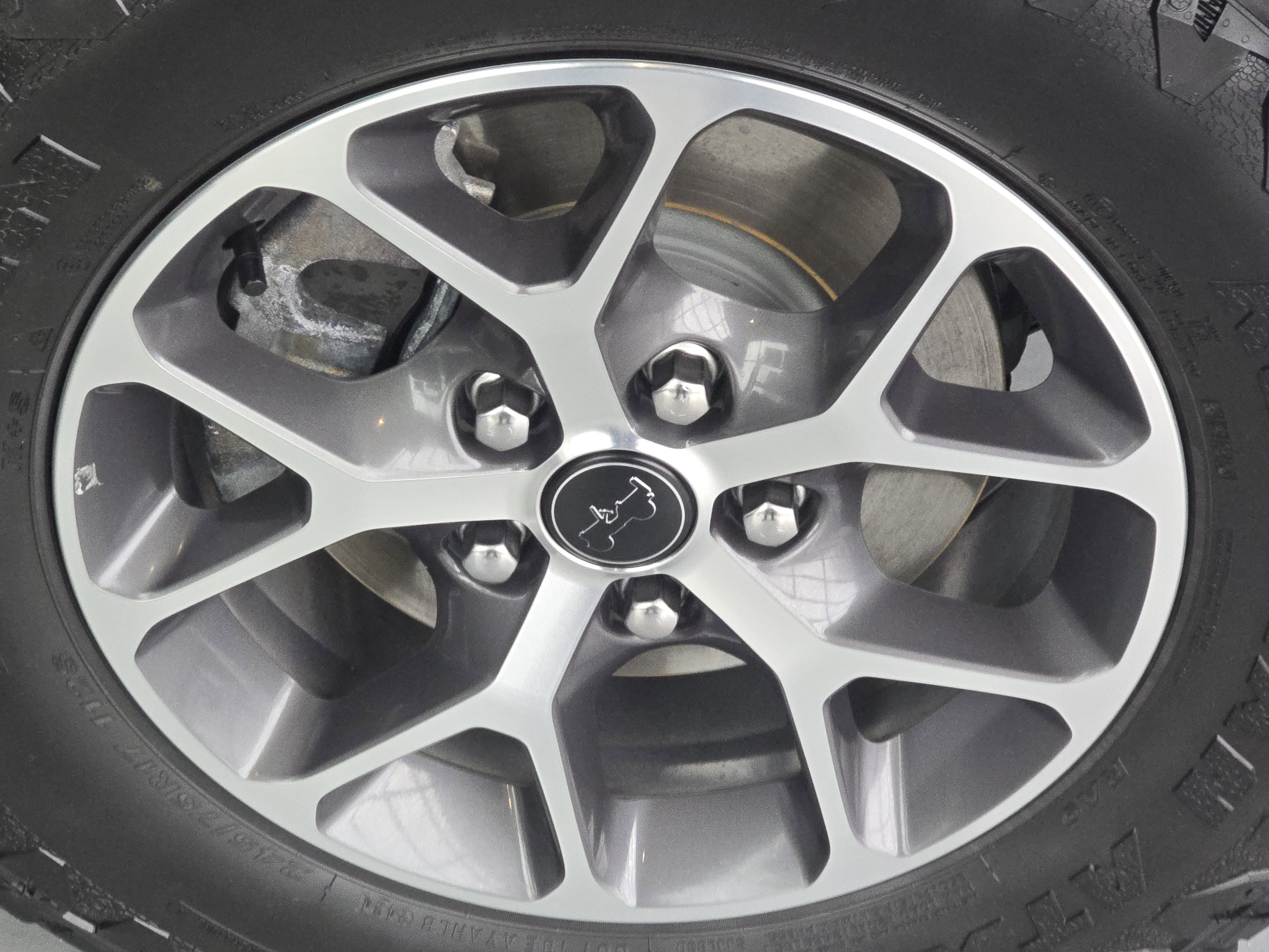 Used 2024 Jeep Wrangler Sport S image 11