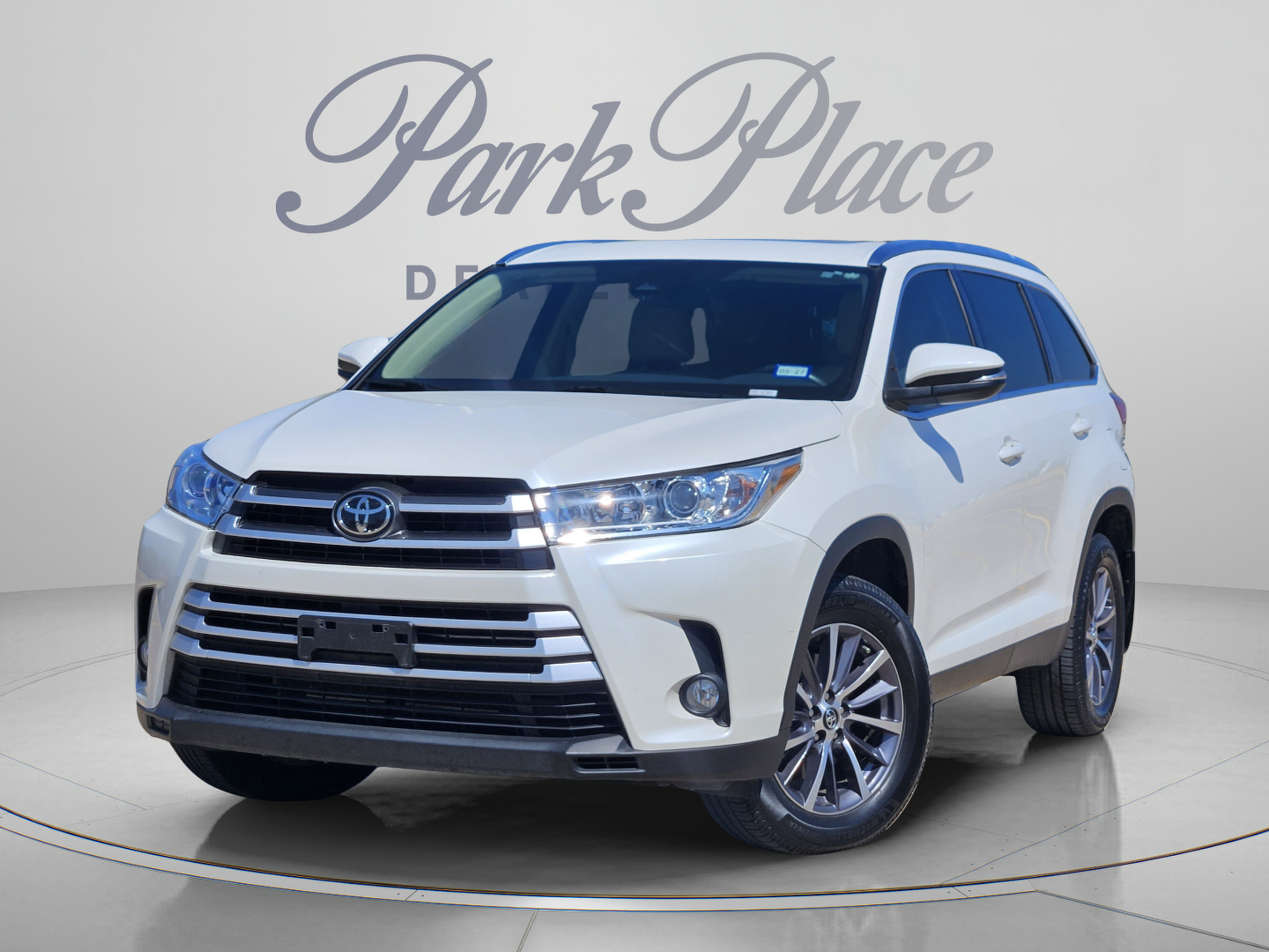 Used 2019 Toyota Highlander XLE