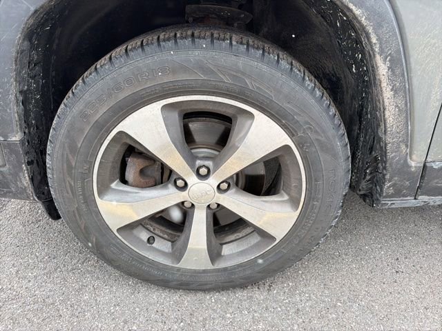 Used 2019 Jeep Cherokee Limited image 12