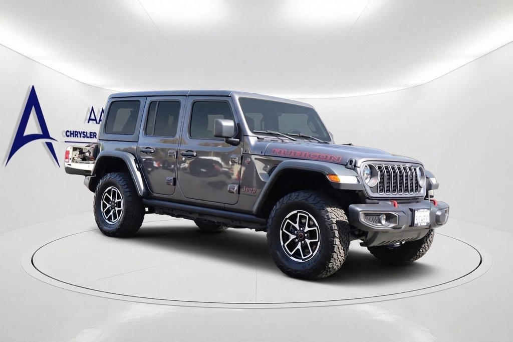 Certified 2025 Jeep Wrangler Unlimited Rubicon w/ Convenience Group AWD/4WD image 3