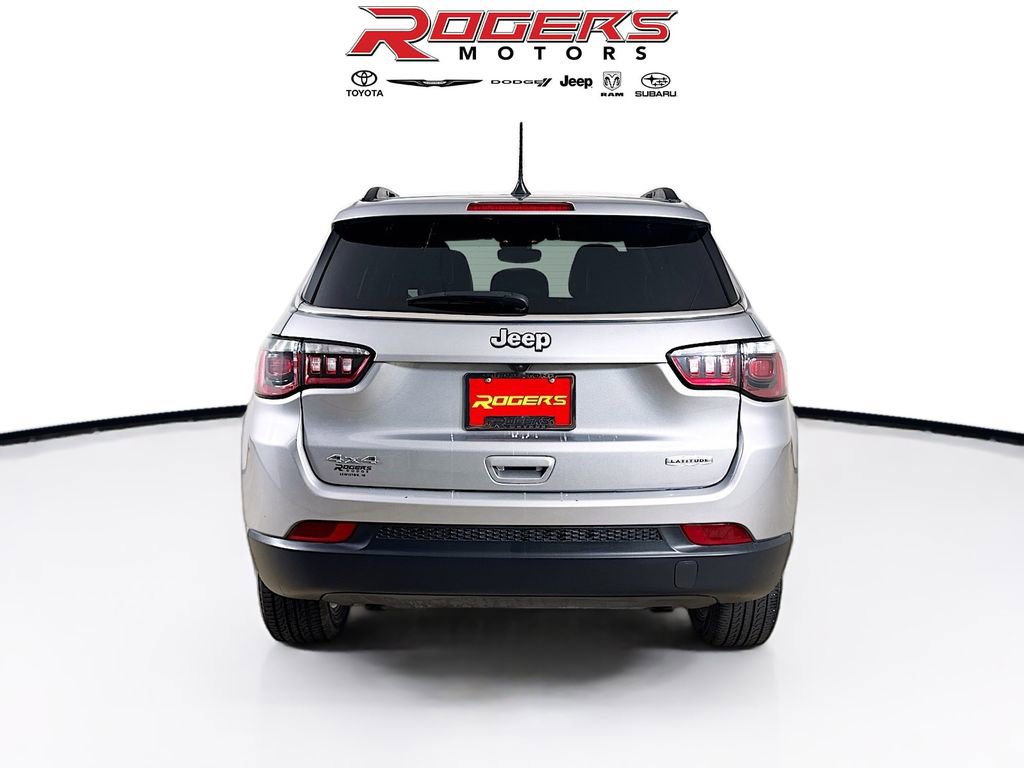 Certified 2024 Jeep Compass Latitude image 7