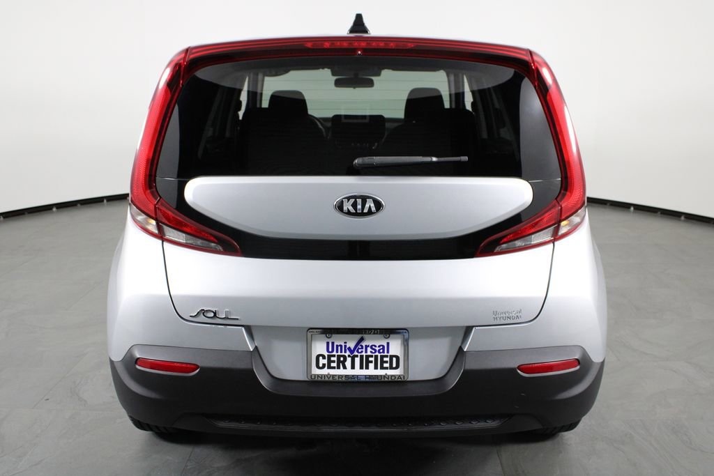Used 2020 Kia Soul LX image 8