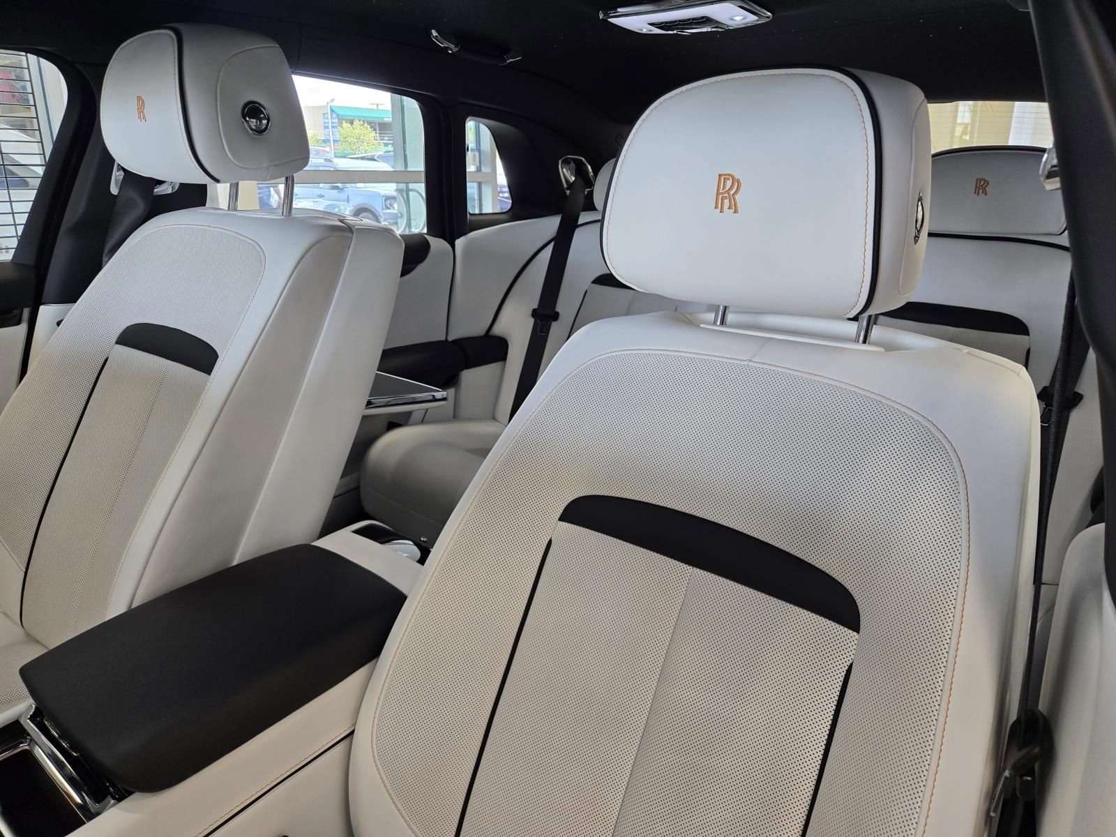 Used 2024 Rolls-Royce Ghost AWD/4WD image 23