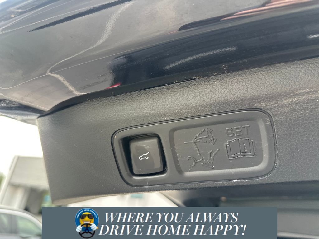 Used 2021 Lincoln Navigator Reserve image 25