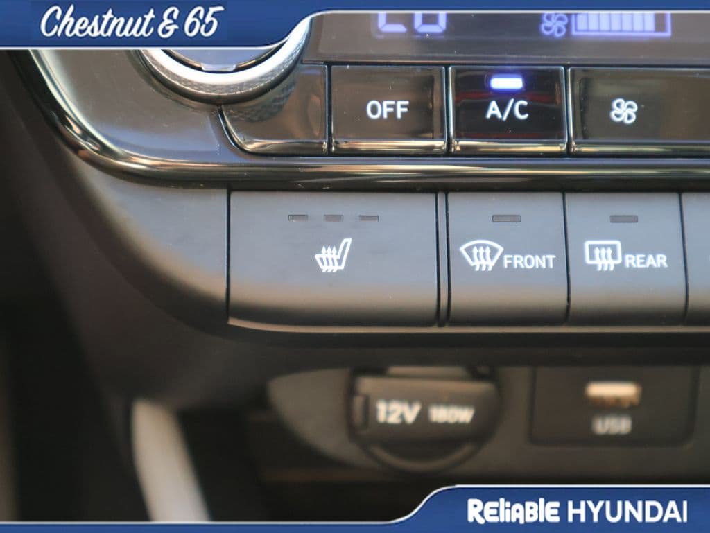 Certified 2024 Hyundai Elantra Limited FWD image 37