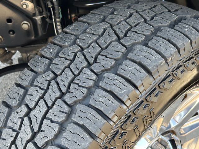 Used 2018 Ford F350 Platinum w/ Platinum Ultimate Package AWD/4WD image 46