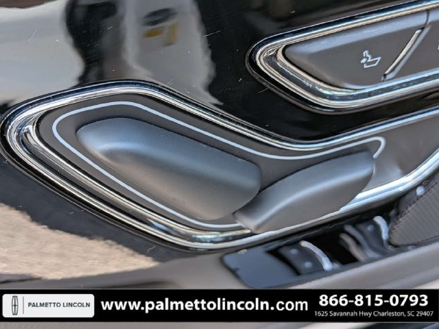 Certified 2022 Lincoln Aviator Reserve RWD image 21