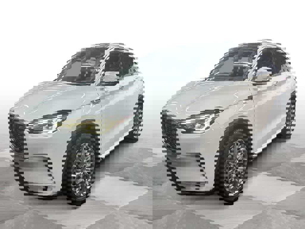 Used 2023 INFINITI QX50 Luxe image 1