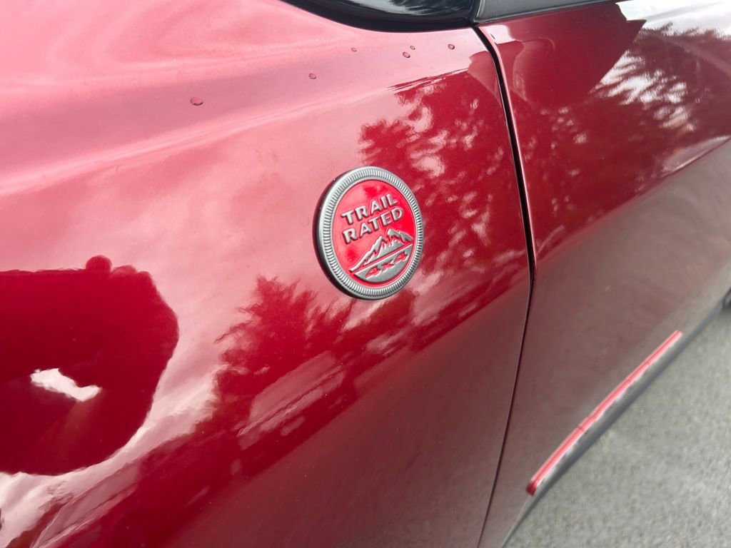 Used 2022 Jeep Compass Trailhawk w/ Trailhawk Convenience Group image 33