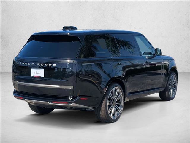 New 2027 Land Rover Range Rover Long Wheelbase SE AWD/4WD image 2