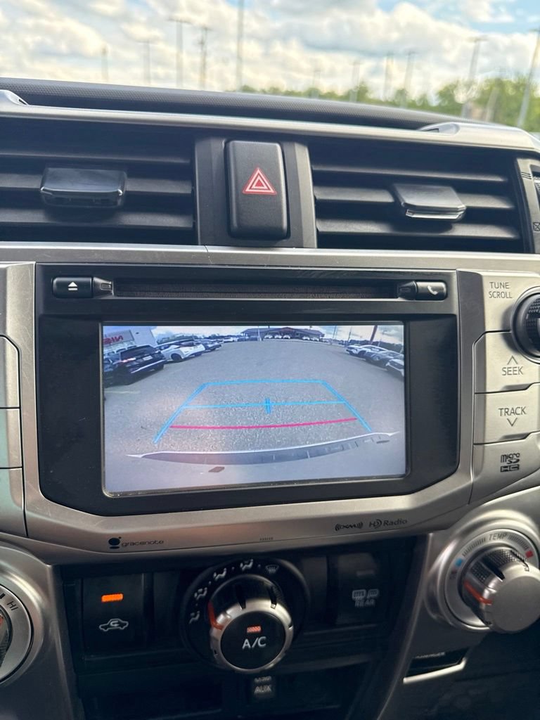 Used 2016 Toyota 4Runner SR5 AWD/4WD image 12