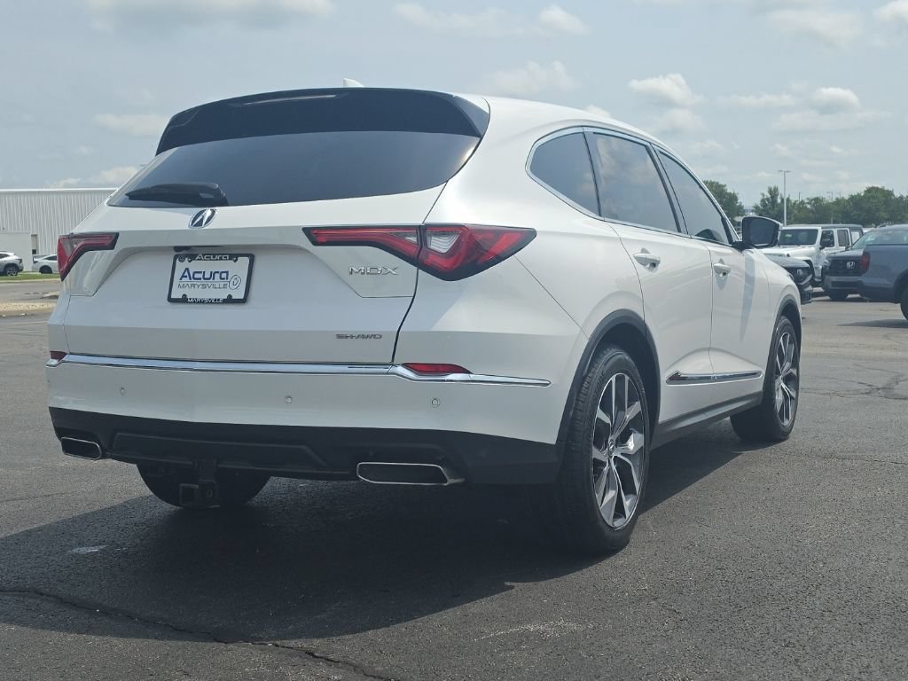 Certified 2024 Acura MDX SH-AWD w/ Technology Package image 8