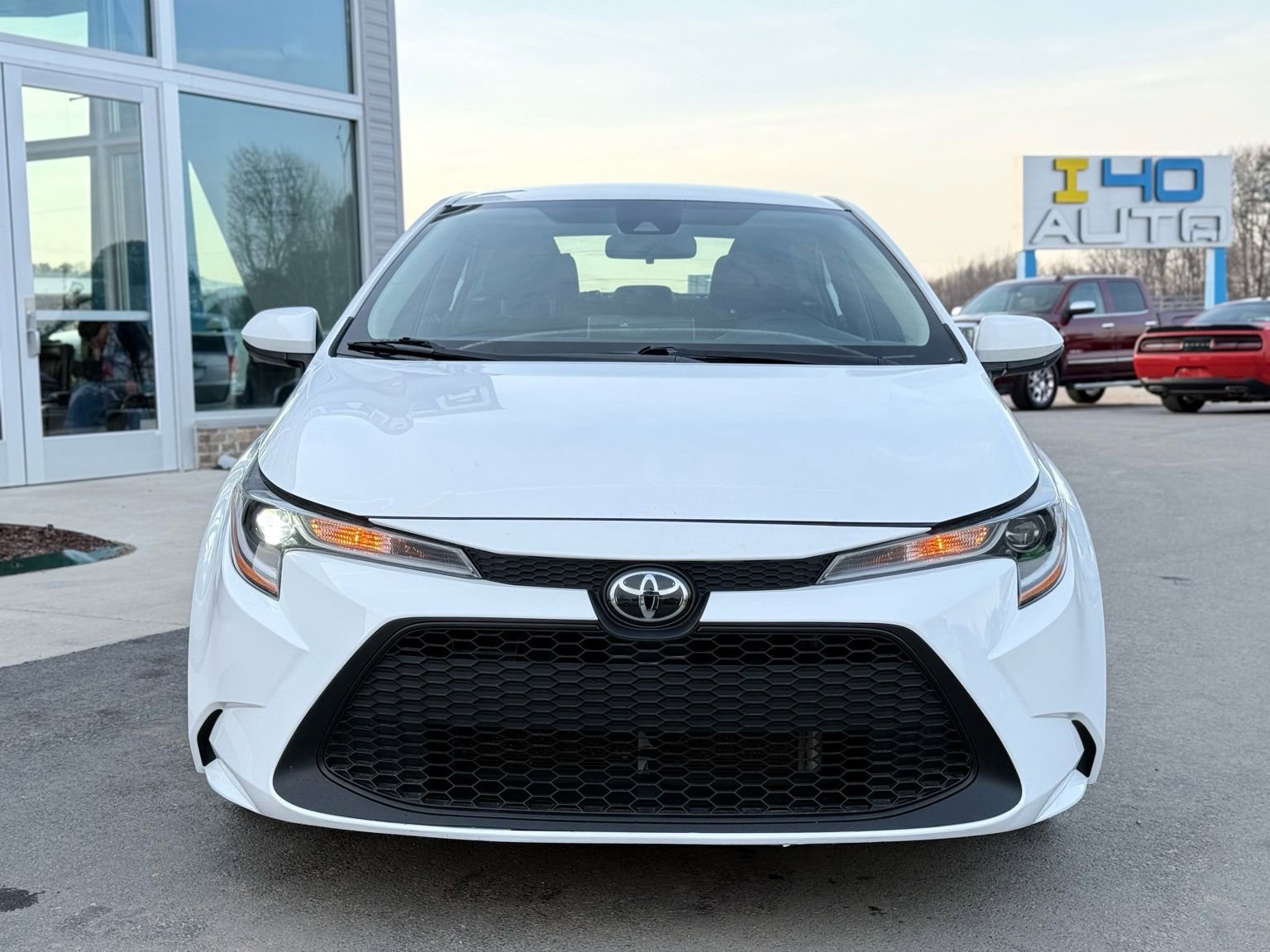 Used 2021 Toyota Corolla LE image 4