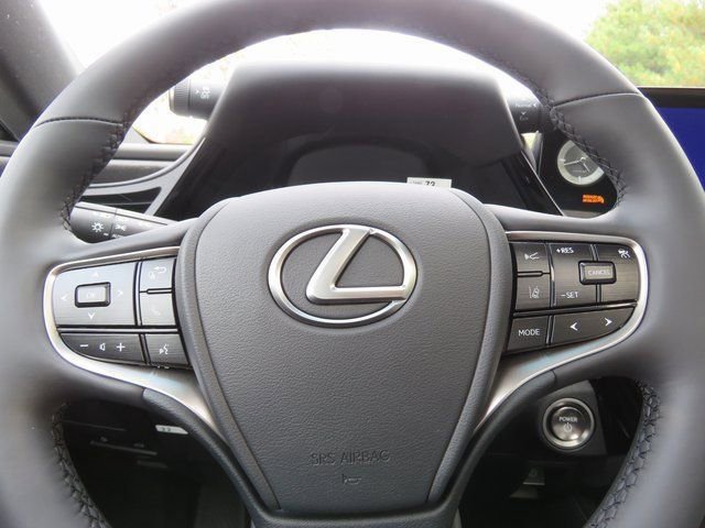 Used 2023 Lexus ES 300h w/ Premium Package FWD image 16