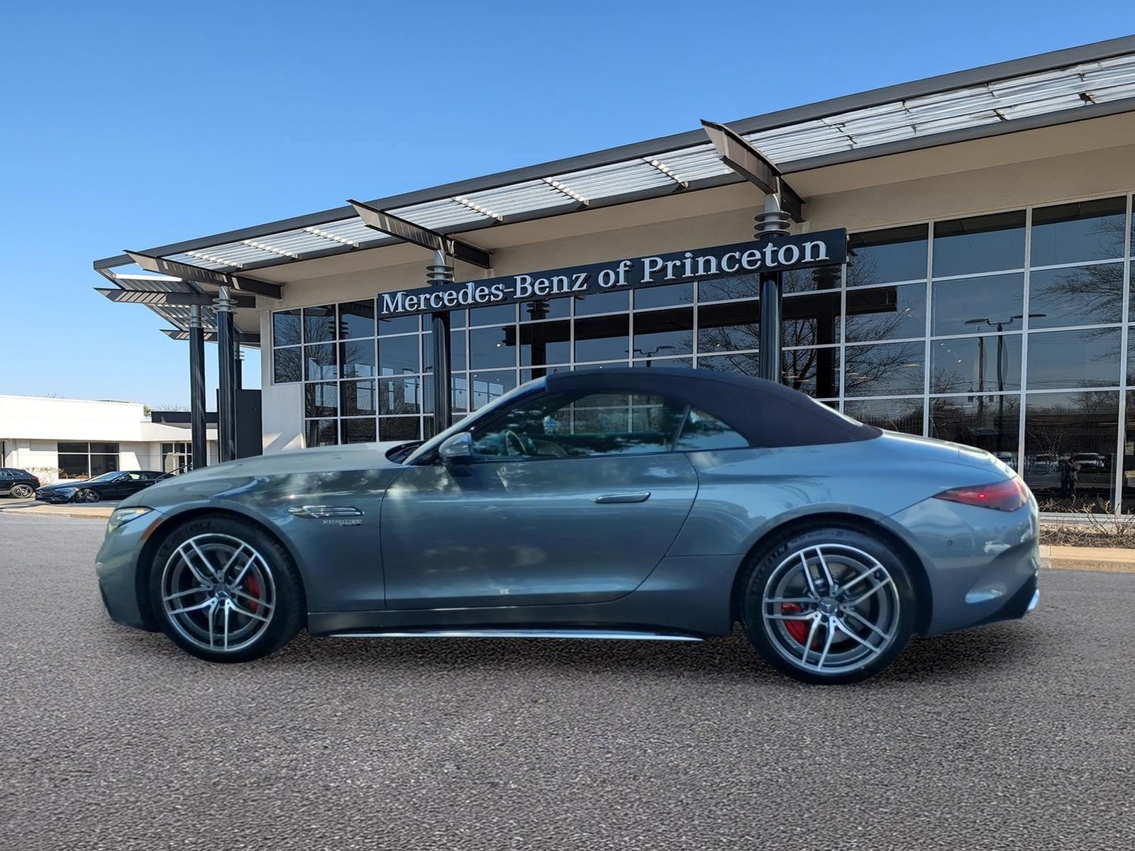 Certified 2022 Mercedes-Benz SL 55 AMG 4MATIC image 6