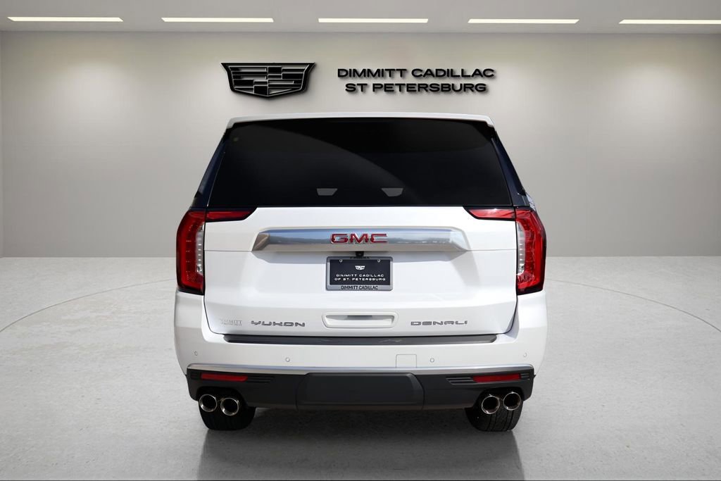 Used 2024 GMC Yukon XL Denali image 4