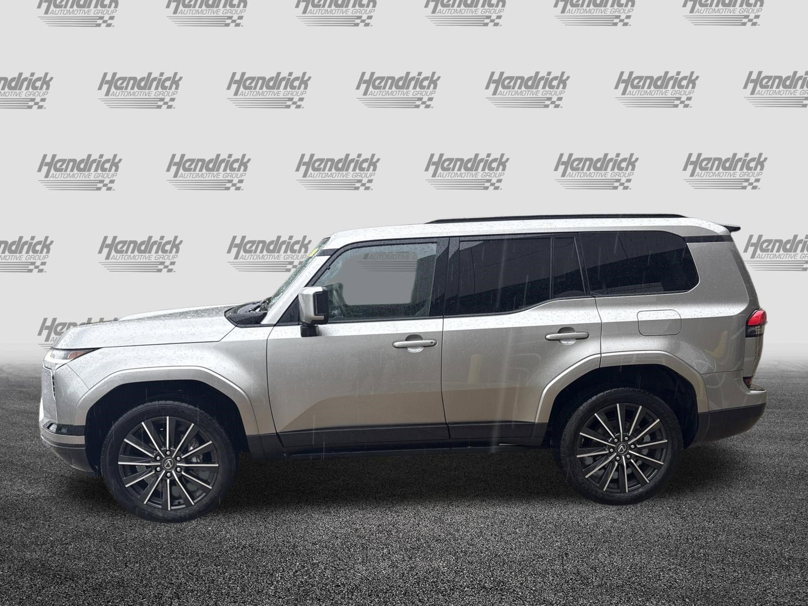 Certified 2024 Lexus GX 550 w/ Accessory Package (31) AWD/4WD image 7
