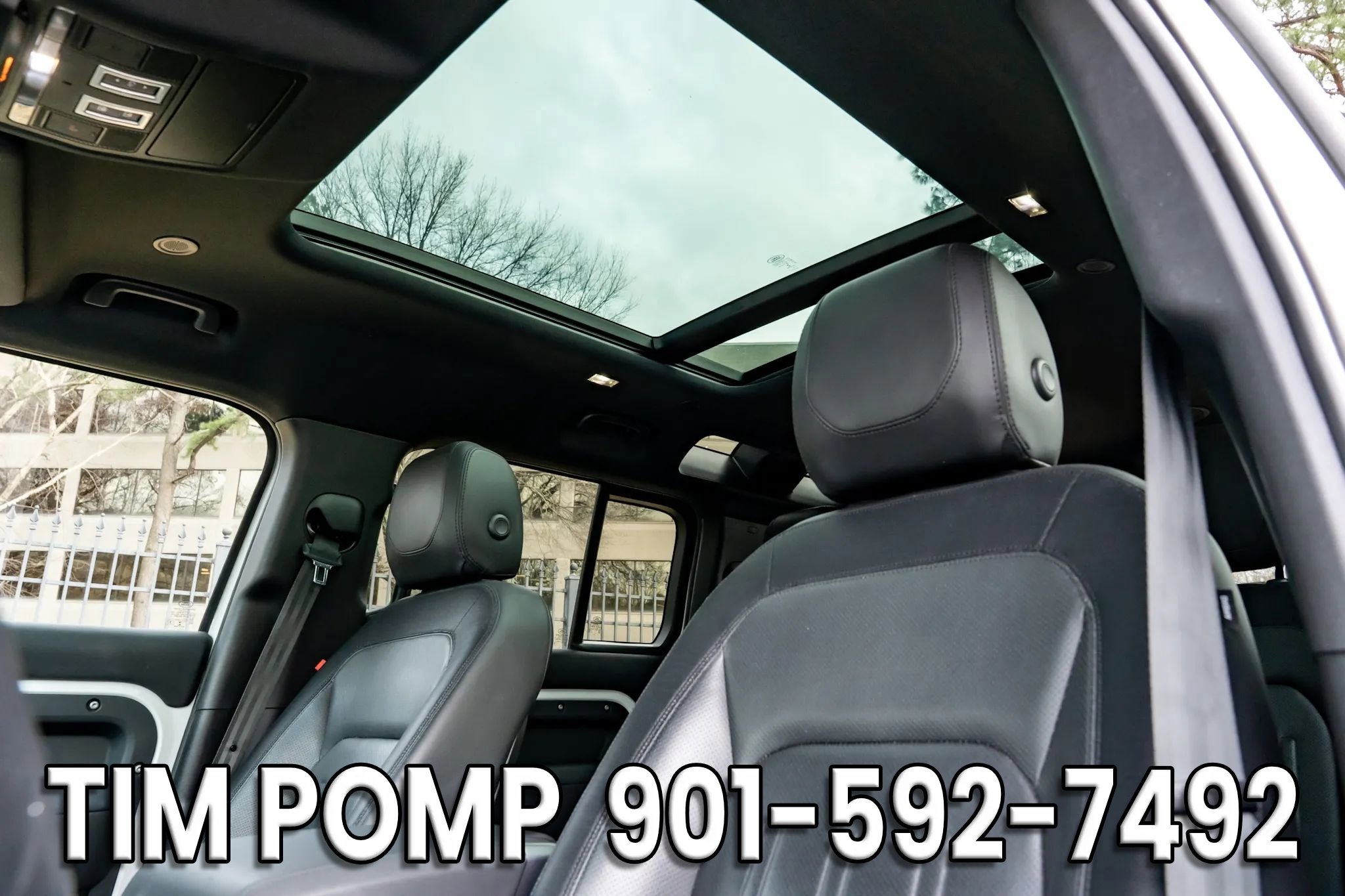 Used 2022 Land Rover Defender 110 X-Dynamic SE image 13