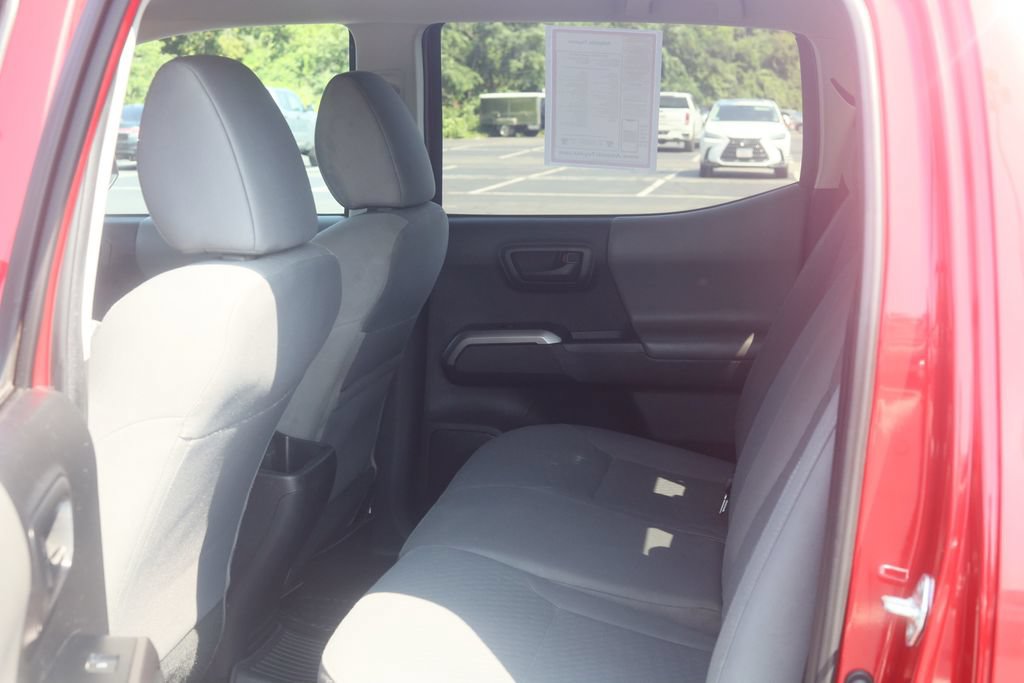 Used 2023 Toyota Tacoma SR5 AWD/4WD image 25