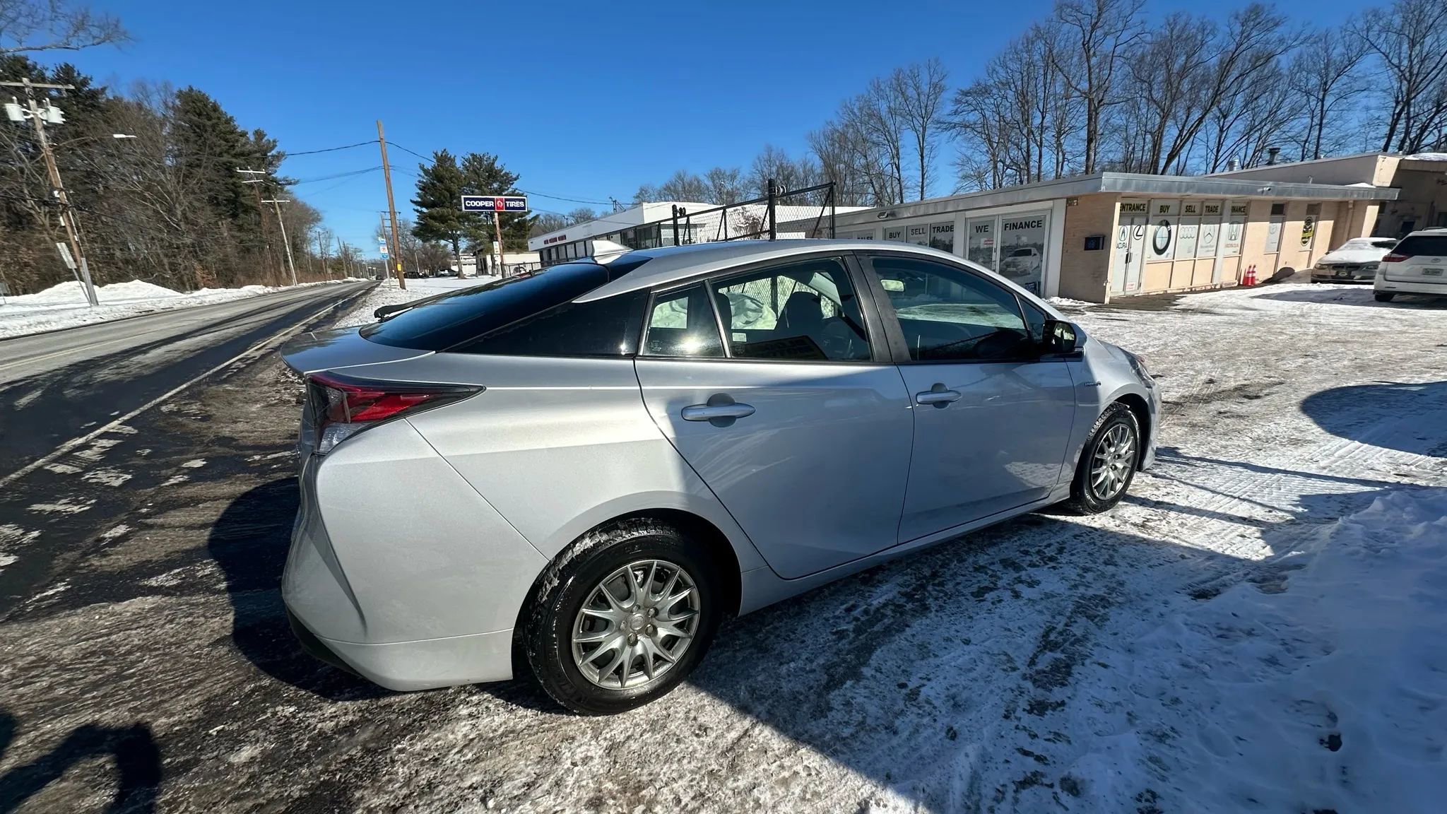 Used 2016 Toyota Prius Two image 4