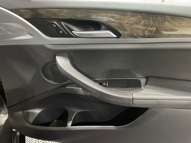 Used 2019 BMW X4 M40i w/ Premium Package image 28
