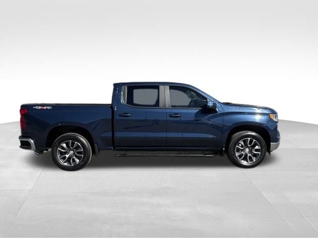 Used 2022 Chevrolet Silverado 1500 LT image 4