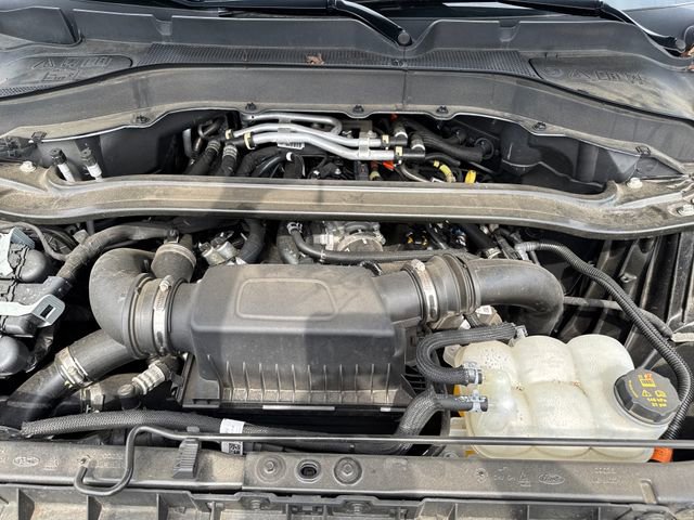 Used 2023 Ford Explorer Platinum w/ Premium Technology Package image 22