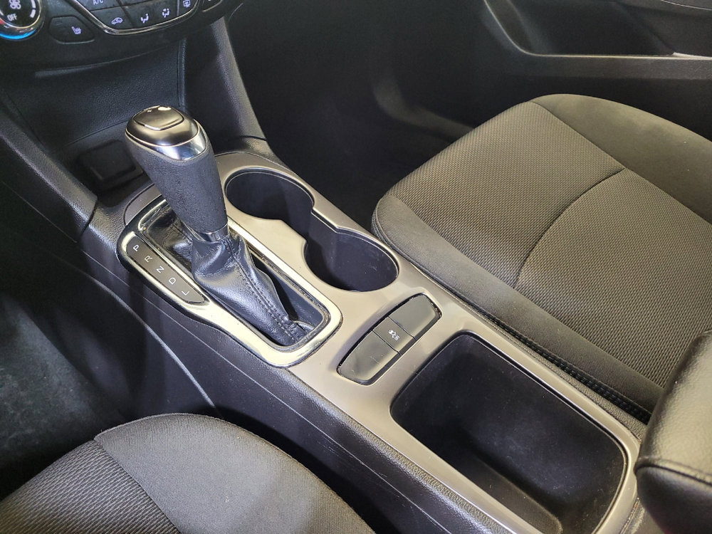 Used 2017 Chevrolet Cruze LT w/ Convenience Package image 26