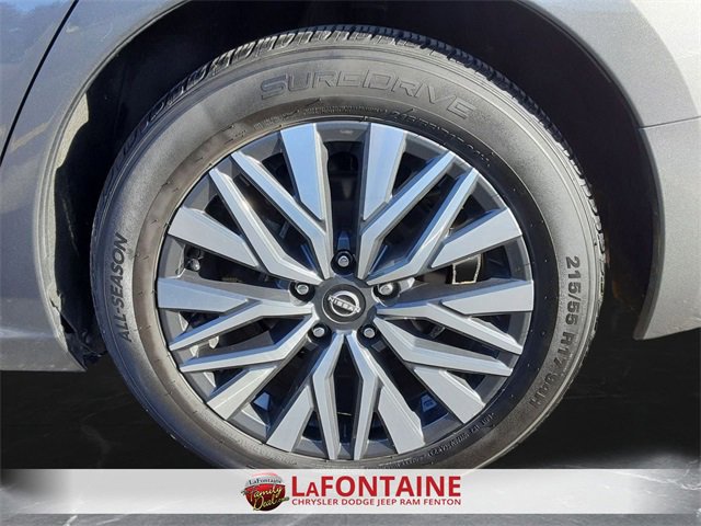 Used 2024 Nissan Altima 2.5 SV image 30