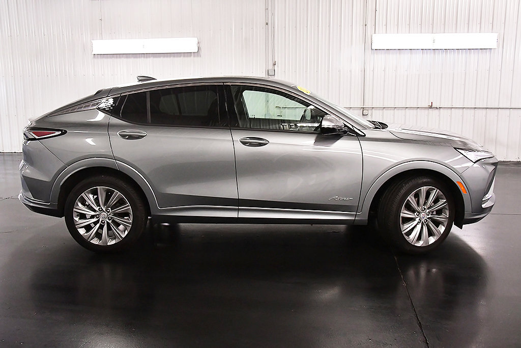 Used 2025 Buick Envista Avenir FWD image 9
