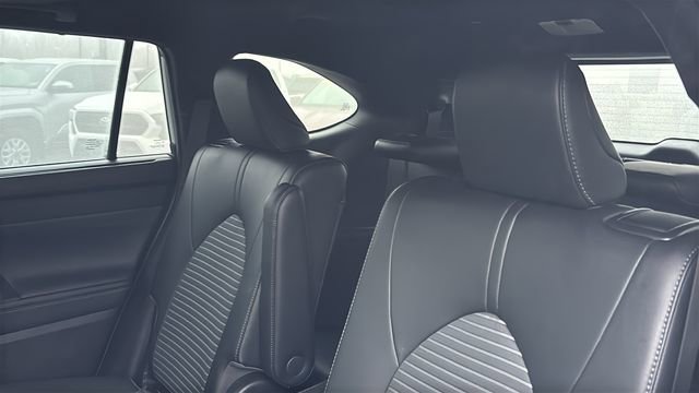 Used 2021 Toyota Highlander XSE image 30