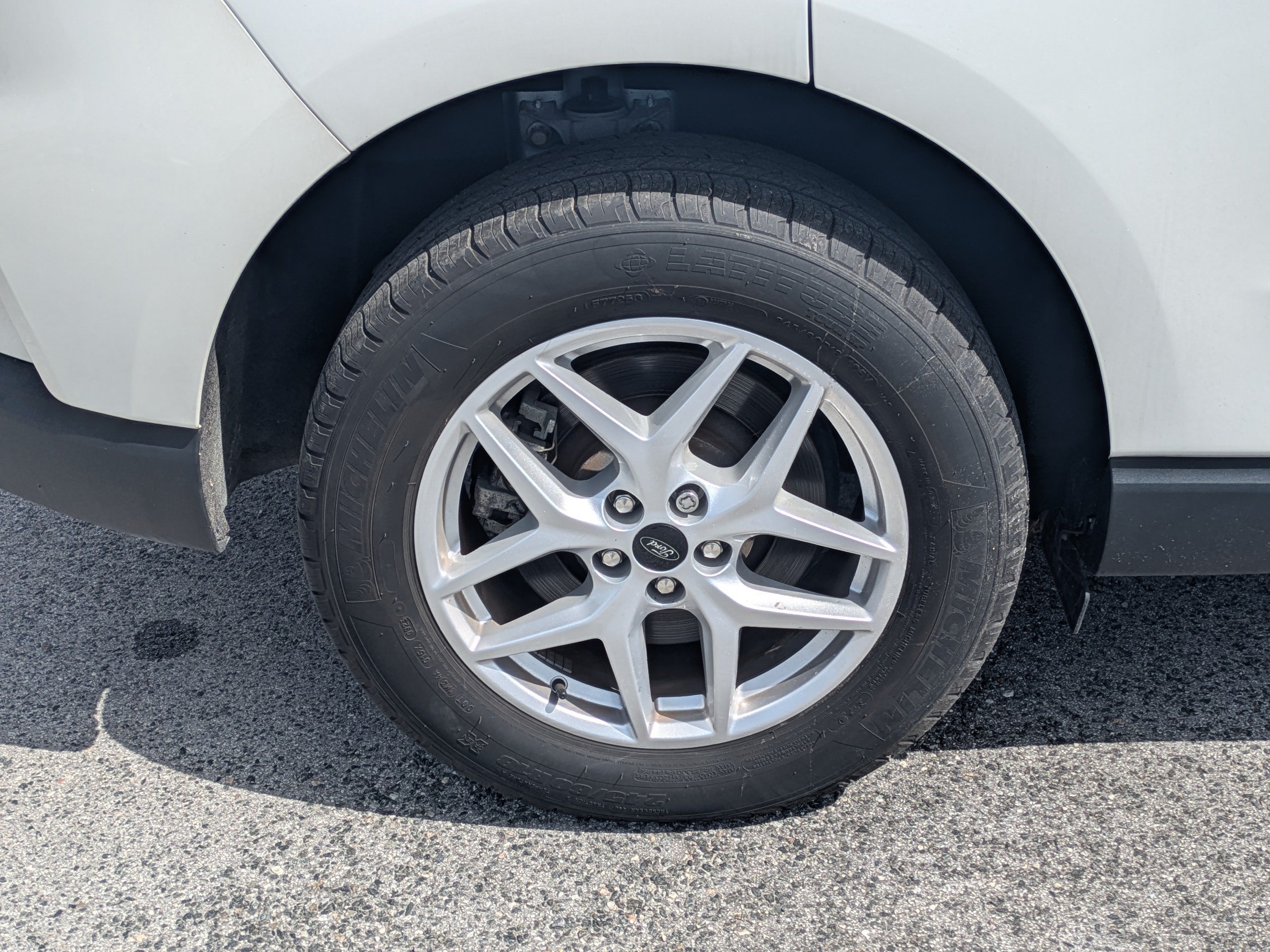 Used 2023 Ford Edge SEL w/ Convenience Package AWD/4WD image 11