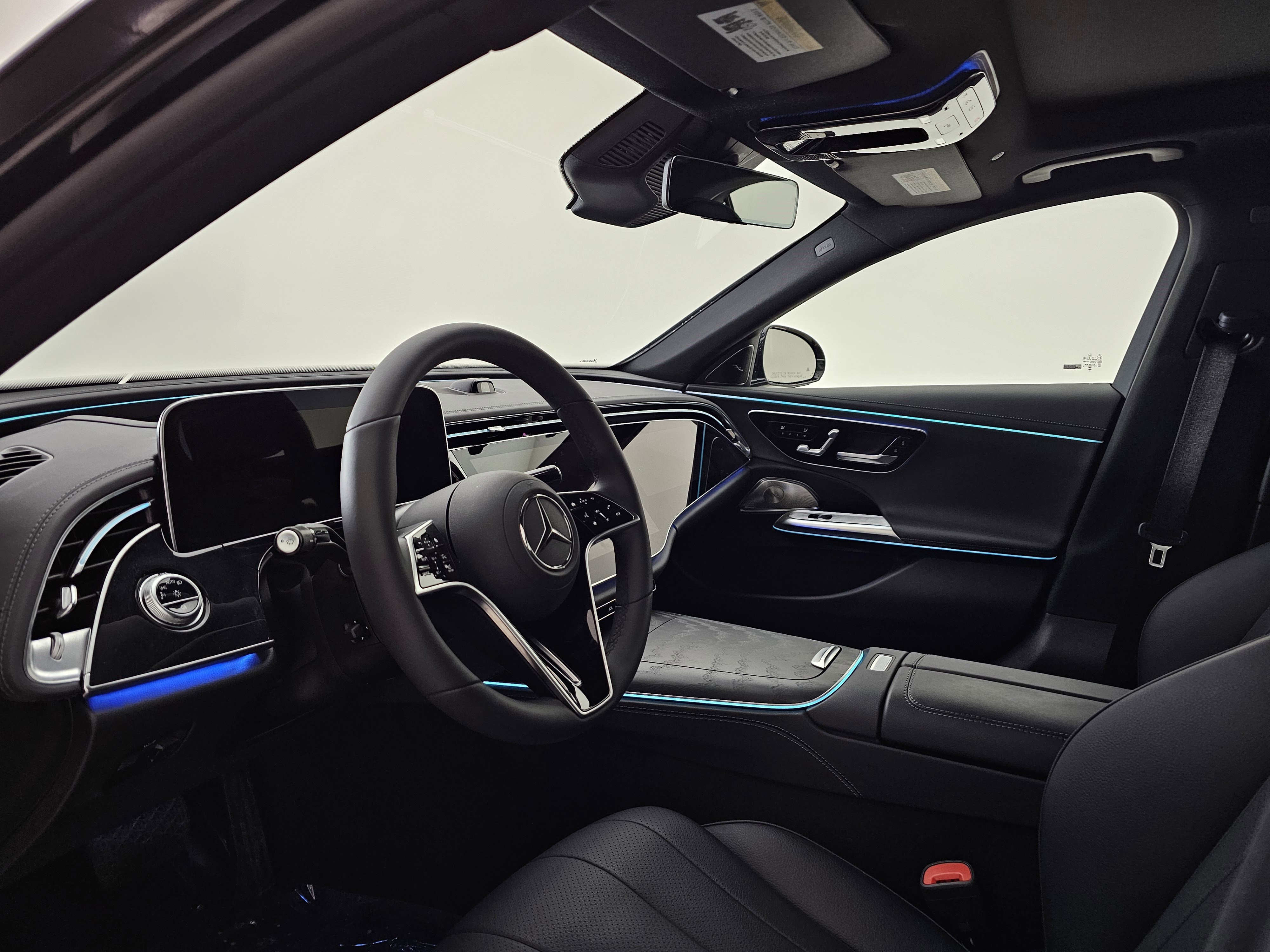 Used 2024 Mercedes-Benz E 350 4MATIC Sedan image 8