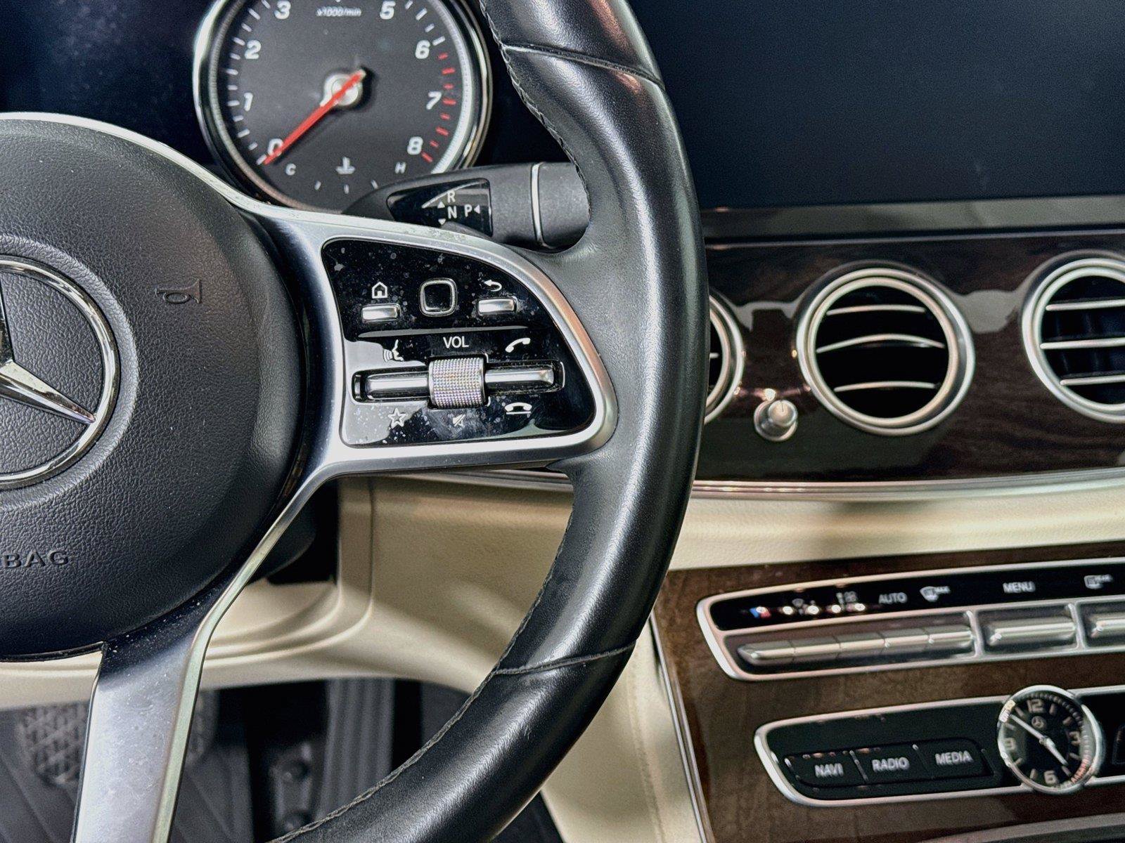 Used 2019 Mercedes-Benz E 300 image 18