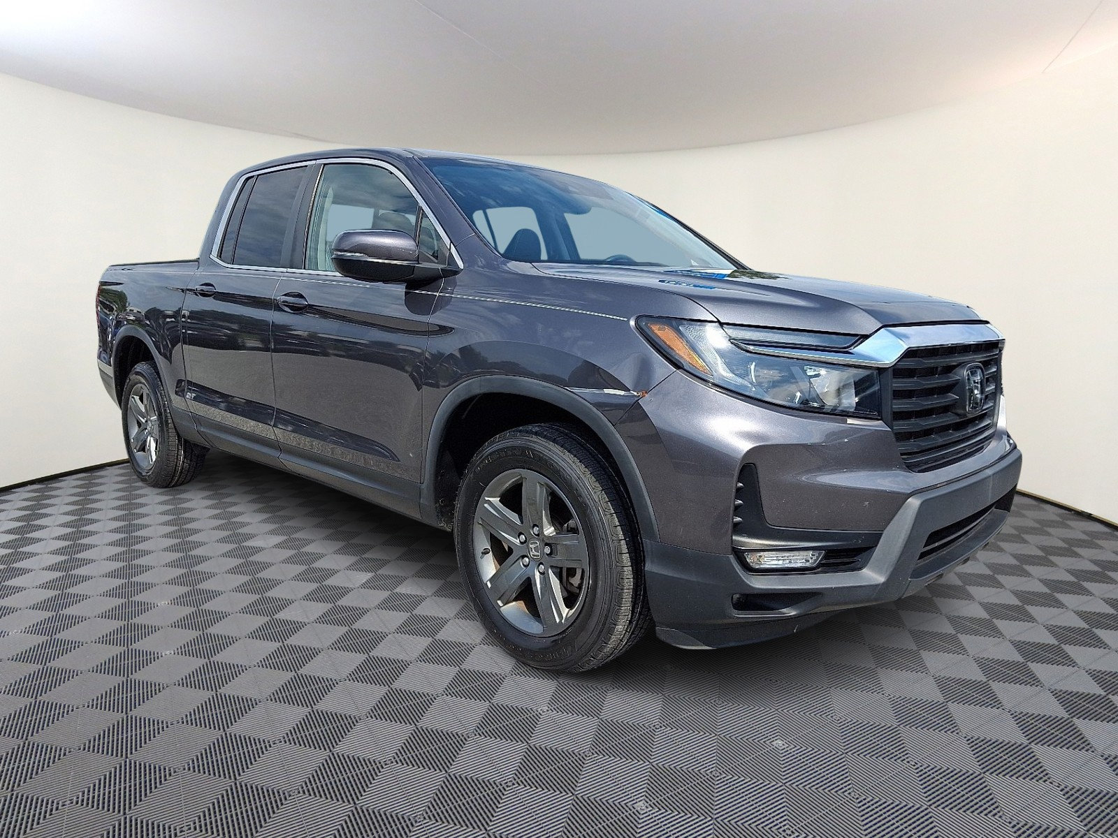 Used 2023 Honda Ridgeline RTL image 1